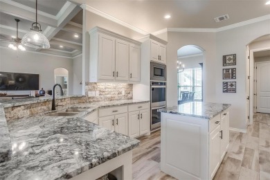 Gorgeous and better than new 4-bedroom, 3-full baths home on Pecan Plantation Country Club in Texas - for sale on GolfHomes.com, golf home, golf lot