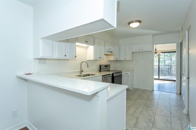 Great location in Inverness for the price. Cambrian Wood is on Inverness Country Club in Alabama - for sale on GolfHomes.com, golf home, golf lot