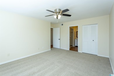 Great location in Inverness for the price. Cambrian Wood is on Inverness Country Club in Alabama - for sale on GolfHomes.com, golf home, golf lot