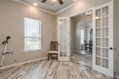 Gorgeous and better than new 4-bedroom, 3-full baths home on Pecan Plantation Country Club in Texas - for sale on GolfHomes.com, golf home, golf lot