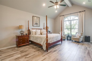 Gorgeous and better than new 4-bedroom, 3-full baths home on Pecan Plantation Country Club in Texas - for sale on GolfHomes.com, golf home, golf lot