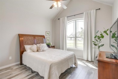 Gorgeous and better than new 4-bedroom, 3-full baths home on Pecan Plantation Country Club in Texas - for sale on GolfHomes.com, golf home, golf lot