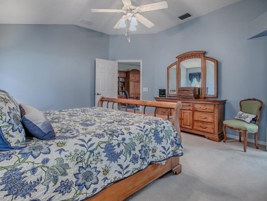 BOND PAID! Lovely 3 Bedroom, 2.5 Bathroom CYPRESS DESIGNER home on El Diablo Executive Golf Course in Florida - for sale on GolfHomes.com, golf home, golf lot