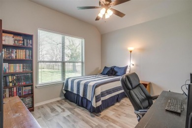 Gorgeous and better than new 4-bedroom, 3-full baths home on Pecan Plantation Country Club in Texas - for sale on GolfHomes.com, golf home, golf lot
