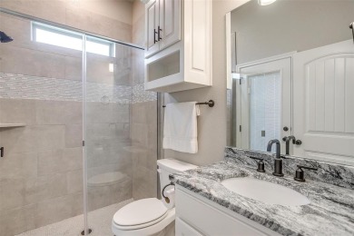 Gorgeous and better than new 4-bedroom, 3-full baths home on Pecan Plantation Country Club in Texas - for sale on GolfHomes.com, golf home, golf lot