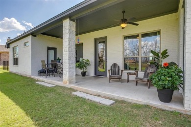 Gorgeous and better than new 4-bedroom, 3-full baths home on Pecan Plantation Country Club in Texas - for sale on GolfHomes.com, golf home, golf lot
