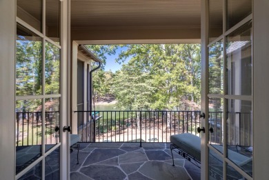 Lakefront retreat o Sunset views o Two outdoor kitchens o Steps on Reynolds Lake Oconee - The Oconee in Georgia - for sale on GolfHomes.com, golf home, golf lot