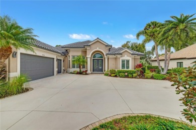 Under contract-accepting backup offers. Country club life on Rosedale Golf and Tennis Club in Florida - for sale on GolfHomes.com, golf home, golf lot