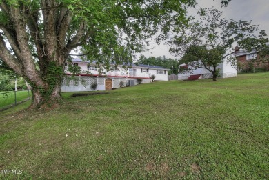 Near a golf course AND extra lot included!  Absolute perfection on Mc Donald Hills Golf Club in Tennessee - for sale on GolfHomes.com, golf home, golf lot