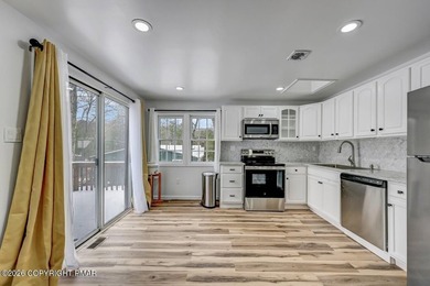 Welcome to this completely remodeled Split Rock Cottage. 3 on Split Rock Resort and Country Club in Pennsylvania - for sale on GolfHomes.com, golf home, golf lot