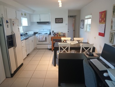 LOCATION, LOCATION! -- Fully Furnished 2/2 in Great Condition -- on Spessard Holland Golf Course in Florida - for sale on GolfHomes.com, golf home, golf lot