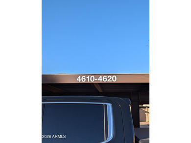 Honey stop the car-this is your new home! Beautiful 3/2 with on Bellaire Golf Club in Arizona - for sale on GolfHomes.com, golf home, golf lot