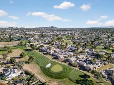 Honey stop the car-this is your new home! Beautiful 3/2 with on Bellaire Golf Club in Arizona - for sale on GolfHomes.com, golf home, golf lot