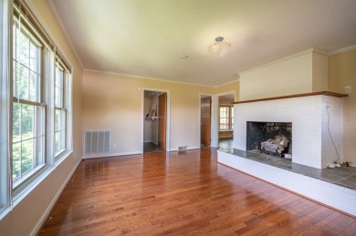 One level living right off the Holston Hills golf course!  This on Holston Hills Country Club in Virginia - for sale on GolfHomes.com, golf home, golf lot
