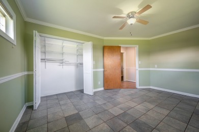 One level living right off the Holston Hills golf course!  This on Holston Hills Country Club in Virginia - for sale on GolfHomes.com, golf home, golf lot