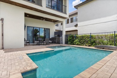 ACTIVE REUNION MEMBERSHIP INCLUDED Welcome to your dream on Reunion Resort Golf Course in Florida - for sale on GolfHomes.com, golf home, golf lot