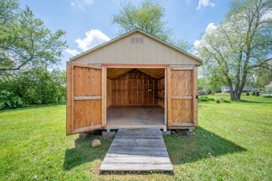 One level living right off the Holston Hills golf course!  This on Holston Hills Country Club in Virginia - for sale on GolfHomes.com, golf home, golf lot
