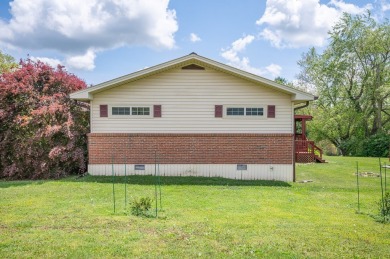 One level living right off the Holston Hills golf course!  This on Holston Hills Country Club in Virginia - for sale on GolfHomes.com, golf home, golf lot