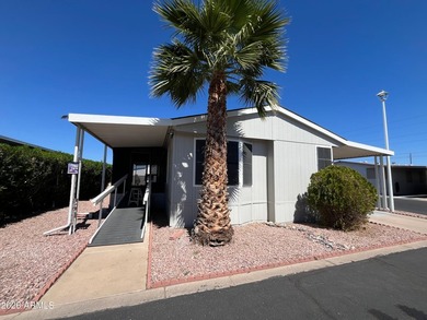 This Spacious 2Bed 2Bath+Den/Office Has been Freshly Painted on Coyote Lakes Golf Club in Arizona - for sale on GolfHomes.com, golf home, golf lot