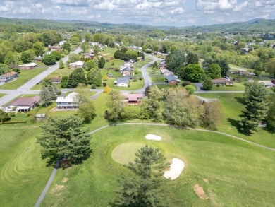 One level living right off the Holston Hills golf course!  This on Holston Hills Country Club in Virginia - for sale on GolfHomes.com, golf home, golf lot