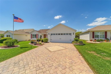 Don't miss out on this BOND PAID PARTIALLY FURNISHED 1700 plus on The Links of Spruce Creek in Florida - for sale on GolfHomes.com, golf home, golf lot