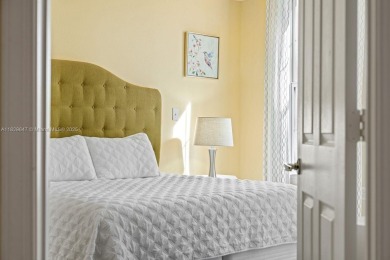 This stunning 3-bedroom, 2-bathroom condo offers the perfect on Reunion Resort Golf Course in Florida - for sale on GolfHomes.com, golf home, golf lot