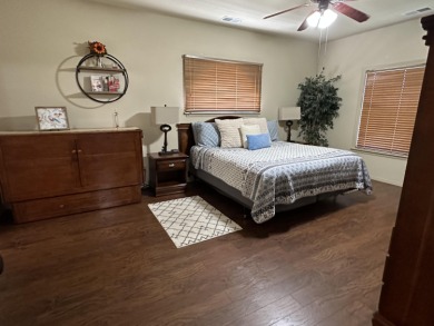 Nightly Rental condo for sale! This beautiful, 3 bedroom, 3 bath on Ledgestone Country Club and Golf Course in Missouri - for sale on GolfHomes.com, golf home, golf lot