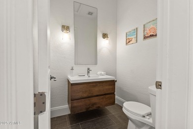 Stunning 4 bed, 3.5 bath single level home in the desirable on Grayhawk Golf Club  in Arizona - for sale on GolfHomes.com, golf home, golf lot