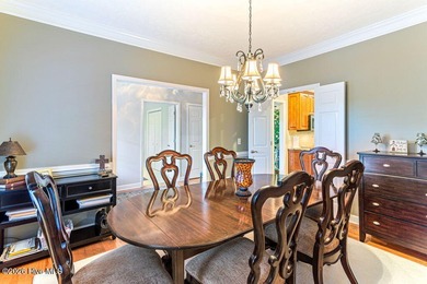 Welcome to this immaculately maintained single-level home in the on Pinehurst  No. 6 Golf Course in North Carolina - for sale on GolfHomes.com, golf home, golf lot