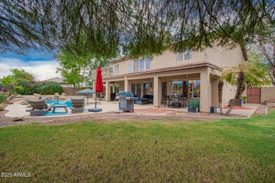 Golf Course Luxury in Gilbert!
This stunning 4BR + loft home on Greenfield Lakes Golf Club in Arizona - for sale on GolfHomes.com, golf home, golf lot