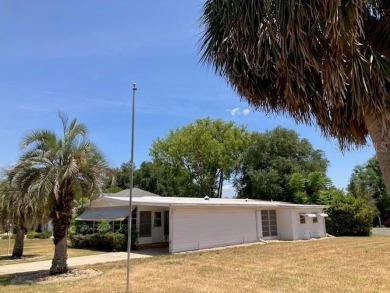 Welcome to this 2-bedroom, 2-bath manufactured home nestled in on Orange Blossom Hills Golf and Country Club in Florida - for sale on GolfHomes.com, golf home, golf lot