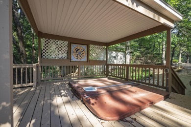 Oh, the possibilities! Enjoy this spacious home on the 14th on Balboa Golf Course in Arkansas - for sale on GolfHomes.com, golf home, golf lot