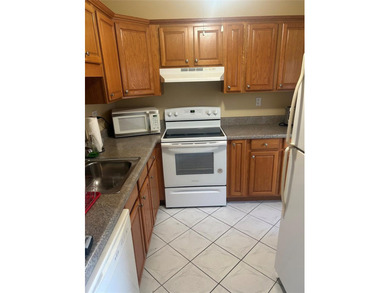 Welcome to this beautifully maintained 2-bedroom, 2-bathroom on Lauderhill Golf Course in Florida - for sale on GolfHomes.com, golf home, golf lot