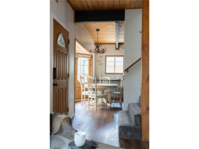 Welcome to your dream mountain retreat - a recently remodeled on Big Bear Mountain Ski and Golf Resort in California - for sale on GolfHomes.com, golf home, golf lot