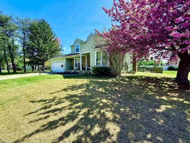 Captivating Renovated 4-Bedroom Gem in the Heart of Sewell! on Wedgwood Country Club in New Jersey - for sale on GolfHomes.com, golf home, golf lot