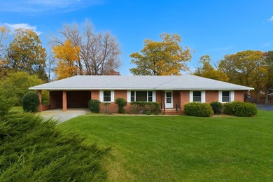 Welcome to Tee & Tide, a waterfront retreat where your days on Indian Creek Yacht and Country Club in Virginia - for sale on GolfHomes.com, golf home, golf lot