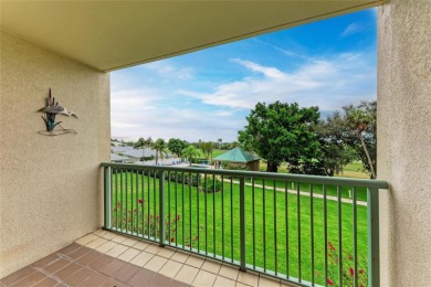 This WONDERFULLY UPDATED 2 bedroom and 2 bathroom condo is on Terra Ceia Golf and Country Club in Florida - for sale on GolfHomes.com, golf home, golf lot