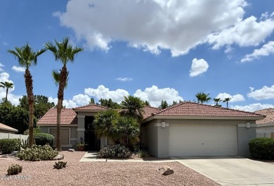 Popular Palmera model with 2 beds, 2 baths + large den! Open on Oakwood Golf Club  in Arizona - for sale on GolfHomes.com, golf home, golf lot