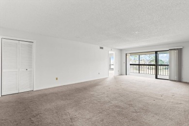 Motivated Seller! Move in ready! Open floor plan! Maintenance on Sugarmill Woods Golf and Country Club in Florida - for sale on GolfHomes.com, golf home, golf lot