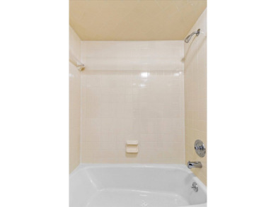 Motivated Seller! Move in ready! Open floor plan! Maintenance on Sugarmill Woods Golf and Country Club in Florida - for sale on GolfHomes.com, golf home, golf lot