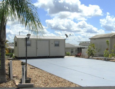 ** PRICE REDUCED!     SELLER FINANCING AVAILABLE!     MOTIVATED on Deer Creek RV Golf Resort in Florida - for sale on GolfHomes.com, golf home, golf lot