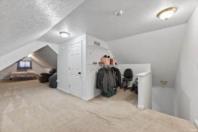 Welcome to this beautifully maintained 3-bedroom, 2-bath home on The Eagle Pointe Golf Resort in Indiana - for sale on GolfHomes.com, golf home, golf lot