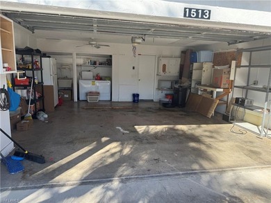 Spacious & Well-Maintained 3BR/2.5BA Attached Villa in Myerlee on Cypress Lake Country Club in Florida - for sale on GolfHomes.com, golf home, golf lot