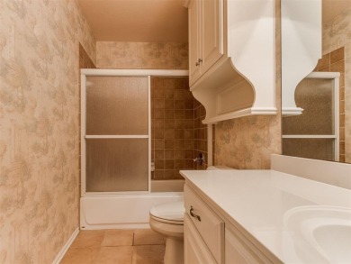 Seller's offering $5,000.00 toward buyer's closing costs!
 on KickingBird Golf Course in Oklahoma - for sale on GolfHomes.com, golf home, golf lot