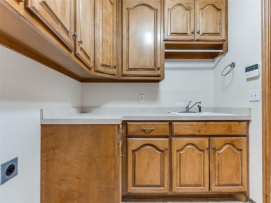 Seller's offering $5,000.00 toward buyer's closing costs!
 on KickingBird Golf Course in Oklahoma - for sale on GolfHomes.com, golf home, golf lot