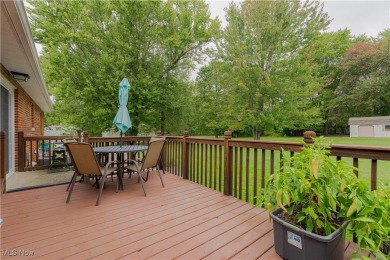 Welcome to this charming all brick ranch, nestled on a little on Mud Run Golf Course in Ohio - for sale on GolfHomes.com, golf home, golf lot