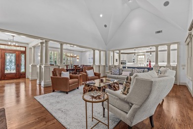 LIVE THE REYNOLDS LAKE OCONEE LIFESTYLE -- ELEGANTLY UPDATED on Reynolds Lake Oconee - The Oconee in Georgia - for sale on GolfHomes.com, golf home, golf lot