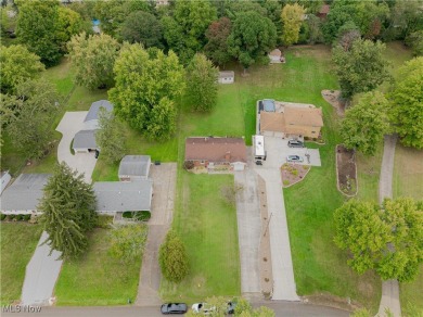 Welcome to this charming all brick ranch, nestled on a little on Mud Run Golf Course in Ohio - for sale on GolfHomes.com, golf home, golf lot
