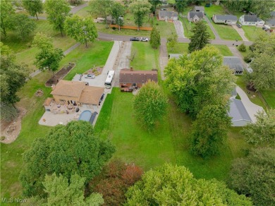 Welcome to this charming all brick ranch, nestled on a little on Mud Run Golf Course in Ohio - for sale on GolfHomes.com, golf home, golf lot