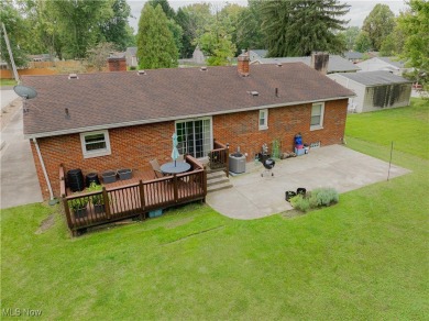 Welcome to this charming all brick ranch, nestled on a little on Mud Run Golf Course in Ohio - for sale on GolfHomes.com, golf home, golf lot